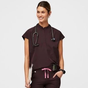 Espresso Figs Rafaela Oversized Scrub Top - xxs